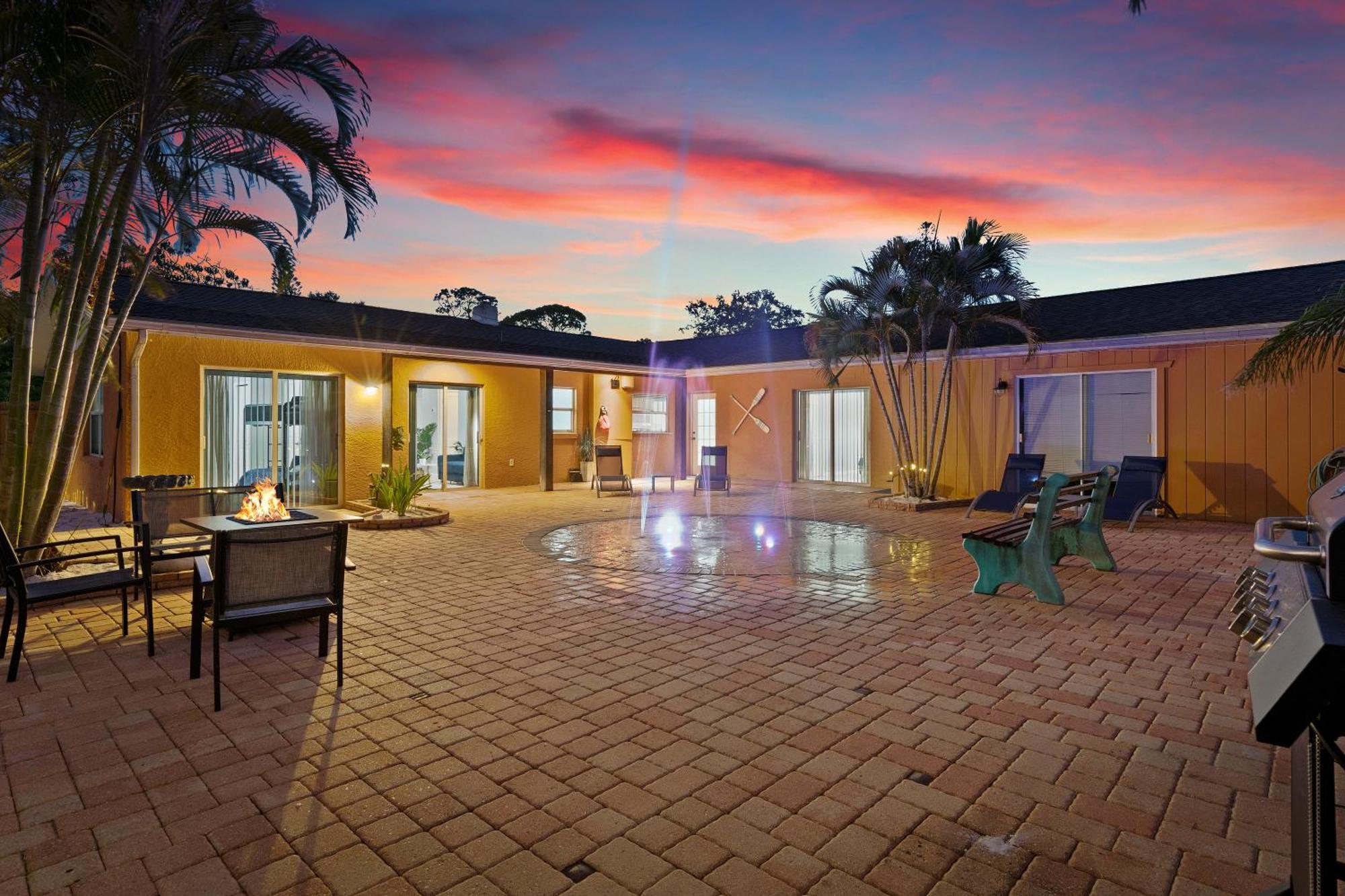 סרסוטה Coastal Villa W Amazing Courtyard - Splash Pad! מראה חיצוני תמונה